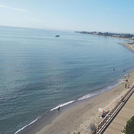 Casa Cachita-En 1ª Linea De Playa Apartman Estepona Kültér fotó