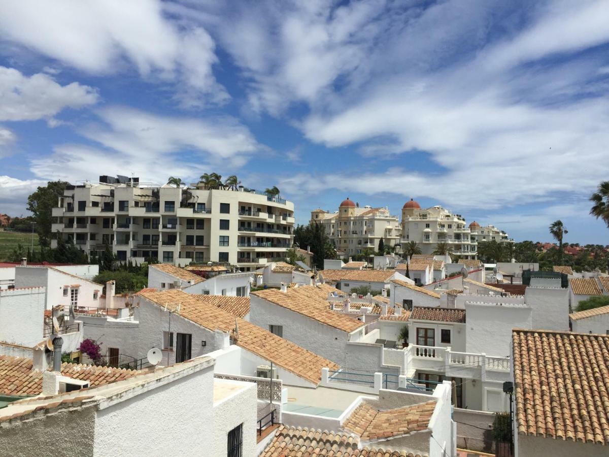 Casa Cachita-En 1ª Linea De Playa Apartman Estepona Kültér fotó