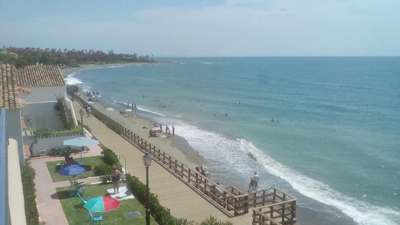 Casa Cachita-En 1ª Linea De Playa Apartman Estepona Kültér fotó