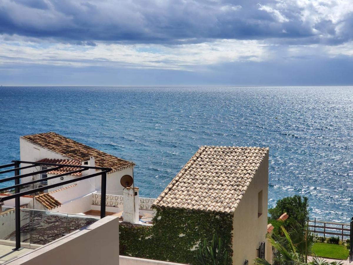 Casa Cachita-En 1ª Linea De Playa Apartman Estepona Kültér fotó